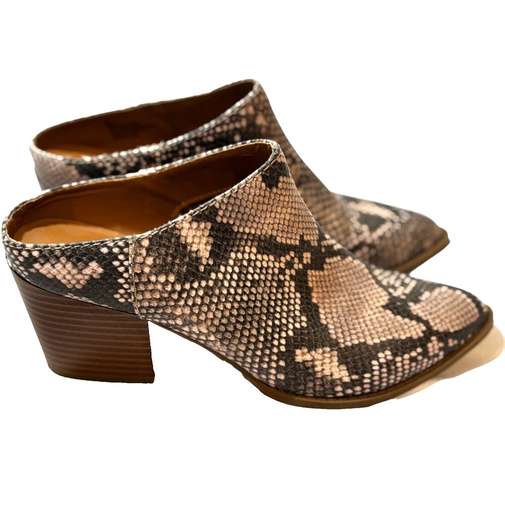 Dolce Vita Rory Slip on‎ Mules Slides Block Heels Snake Print Sz 8 Career Chic